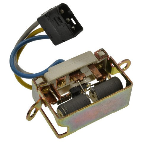 Standard Ignition HVAC Blower Motor Resistor P/N:RU-836 Fits: Porsche 928 95-94 - Image 1