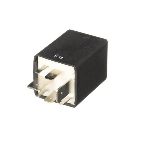 Standard Ignition Computer Control Relay,Fuel Injection Relay,Fuel Pump Relay,Main Relay P/N:RY-413 Fits: Audi Tt, Audi Tt Quattro, Volkswagen Beetle, Volkswagen Cabrio, Volkswagen Golf, Volkswagen Jetta, Volkswagen Jetta City, Volkswagen Passat - Image 1