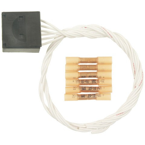 Standard Ignition Body Wiring Harness Connector,Throttle Control Motor Connector P/N:S-1134 Fits: Cadillac Cimarron, Chevrolet C1500 Suburban, Chevrolet C2500, Chevrolet C2500 Suburban, Chevrolet C3500, Chevrolet C3500hd, Chevrolet K1500 Suburban - Image 1