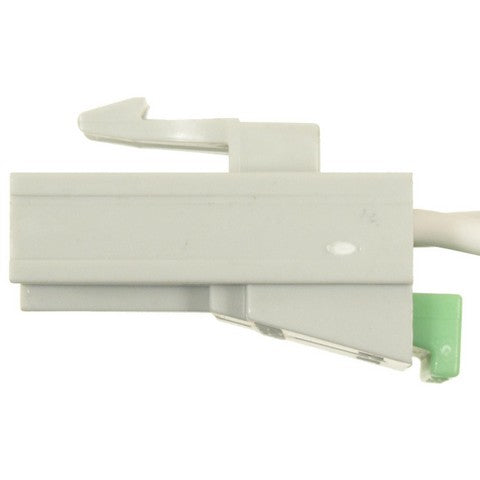 Standard Ignition Fuse Block Connector,Junction Block Connector P/N:S-1257 Fits: Buick Rainier, Chevrolet Express 1500, Chevrolet Express 2500, Chevrolet Express 3500, Chevrolet Ssr, Chevrolet Trailblazer, Chevrolet Trailblazer Ext, GMC Envoy - Image 3