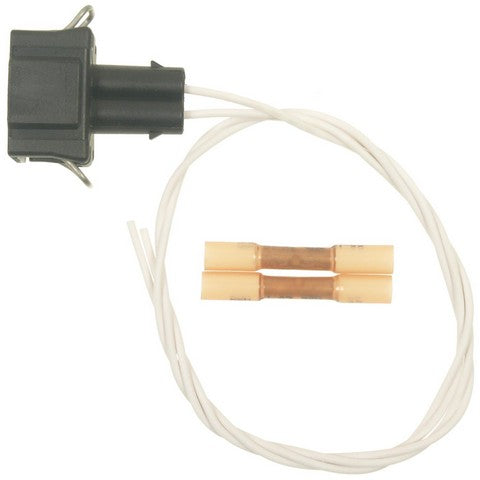 Standard Ignition Windshield Washer Pump Connector P/N:S-1330 Fits: Buick Allure, Buick Century, Buick Lacrosse, Chevrolet Equinox, Chevrolet Ssr, Pontiac Grand Prix, Pontiac Torrent - Image 1