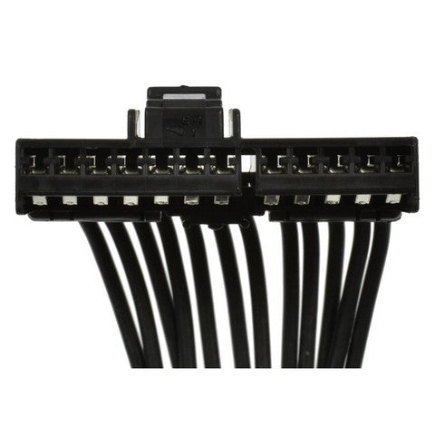 Standard Ignition Instrument Panel Connector P/N:S2205 Fits: Ford E-150 2011, Ford E-250 2011, Ford E-350 Super Duty 2011, Ford E-450 Super Duty 2011, Ford Econoline 02-00, Ford Econoline Super Duty 99-98 - Image 3