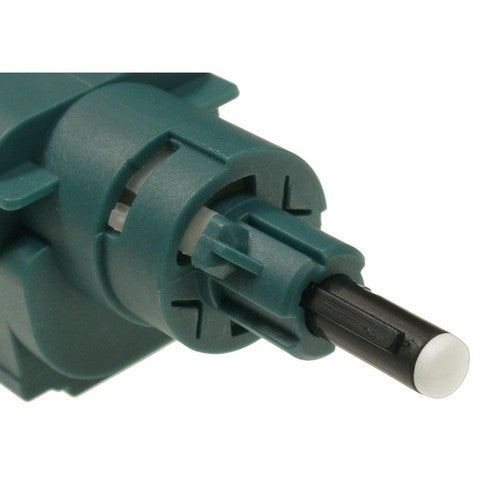 Standard Ignition Brake Light Switch P/N:SLS-316 Fits: Audi S4, Audi S6, Audi Tt, Audi Tt Quattro, Porsche Cayenne, Seat Cordoba, Volkswagen Beetle, Volkswagen Bora, Volkswagen Clasico, Volkswagen Eurovan - Image 2