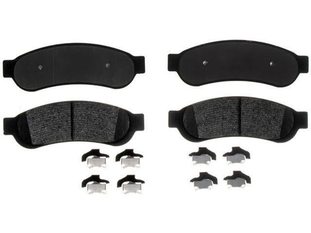 Raybestos Brakes Disc Brake Pad Set P/N:SP1067SBH Fits: Ford F-250 Super Duty 08-05, Ford F-350 Super Duty 08-05 - Image 1