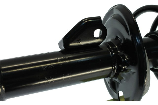 KYB Suspension Strut and Coil Spring Assembly P/N:SR4123 Fits: Toyota Yaris 11-06 - Image 2