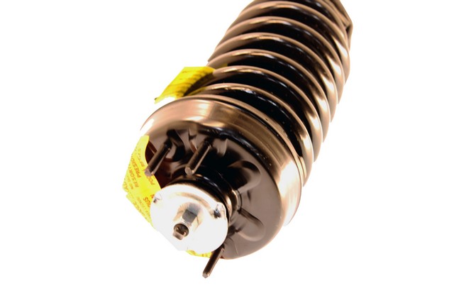 KYB Suspension Strut and Coil Spring Assembly P/N:SR4137 Fits: Ford Explorer 10-06, Mercury Mountaineer 10-06 - Image 3