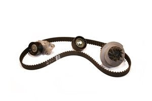 Gates Engine Timing Belt Kit with Water Pump P/N:TCKWP335 Fits: Chevrolet Aveo 16-04, Chevrolet Aveo5 08-06, Pontiac G3 08-07, Pontiac Wave 08-05, Pontiac Wave5 07-05, Suzuki Swift+ 08-04 - Image 1