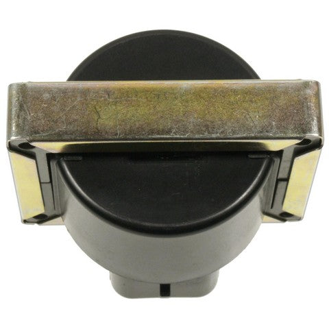 Standard Ignition Ignition Coil P/N:UF-136 Fits: Jaguar V12 1974, Jaguar Xj12 96-94, Jaguar Xjrs 1993, Jaguar Xjs 92-89, Jaguar Xjs 95-94 - Image 2