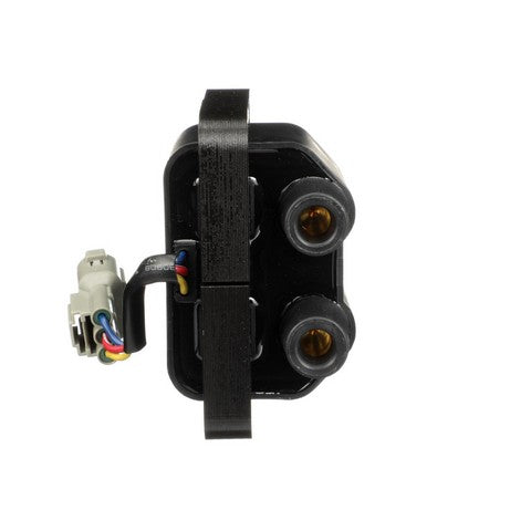 Standard Ignition Ignition Coil P/N:UF-159 Fits: Subaru Forester 1998, Subaru Impreza 1998, Subaru Impreza 96-95, Subaru Legacy 96-90 - Image 3