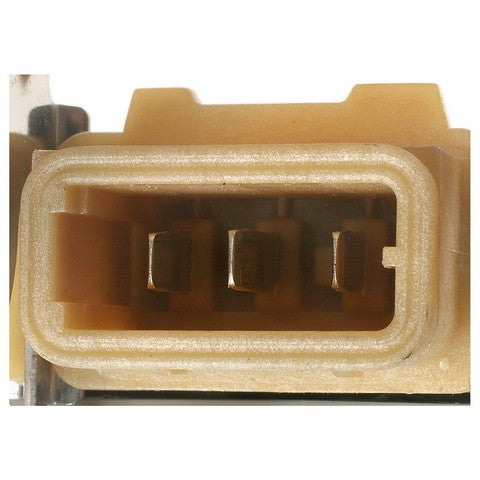 Standard Ignition Ignition Coil P/N:UF-226 Fits: BMW 318i, BMW 318is, BMW 320i, BMW 325i, BMW 325is, BMW 525i, BMW 525it, BMW 530i, BMW 540i, BMW 740i, BMW 740il, BMW 840ci, BMW M3 - Image 2