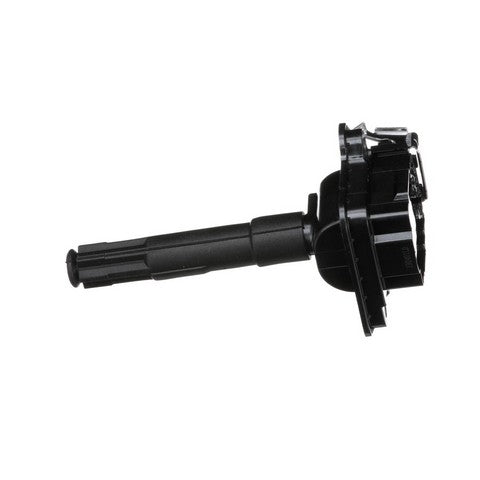 Standard Ignition Ignition Coil P/N:UF-290 Fits: Audi A4, Audi A4 Quattro, Audi A6 Quattro, Audi A8, Audi A8 Quattro, Audi Allroad Quattro, Audi S4, Volkswagen Golf, Volkswagen Passat - Image 5