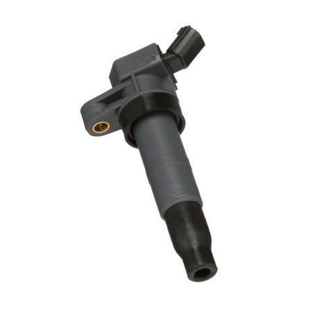 Standard Ignition Ignition Coil P/N:UF-647 Fits: Hyundai Santa Fe Sport 15-13, Hyundai Sonata 14-11, Kia Optima 15-11, Kia Rondo 2012, Kia Rondo 2015, Kia Sportage 16-11 - Image 1