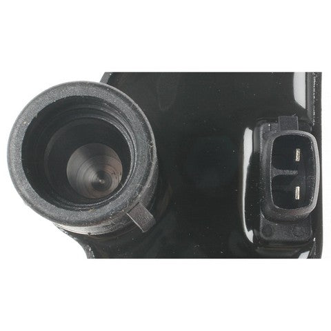 Standard Ignition Ignition Coil P/N:UF-71 Fits: Lexus Es250 91-90, Toyota 4runner 91-89, Toyota Camry 91-88, Toyota Land Cruiser 92-90, Toyota Mr2 92-91, Toyota Pickup 91-88 - Image 2