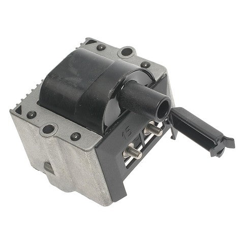 Standard Ignition Ignition Coil P/N:UF-96 Fits: Volkswagen Cabriolet 93-91, Volkswagen Fox 93-91, Volkswagen Golf 95-91, Volkswagen Jetta 92-91, Volkswagen Jetta 95-94 - Image 1
