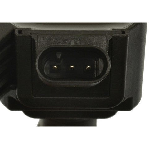 Standard Ignition Ignition Coil P/N:UF839 Fits: Alfa Romeo Giulia 18-17, Alfa Romeo Stelvio 2018, Dodge Hornet 24-23, Jeep Cherokee 22-19, Jeep Compass 24-23, Jeep Grand Cherokee 24-22, Jeep Wrangler 24-18 - Image 3
