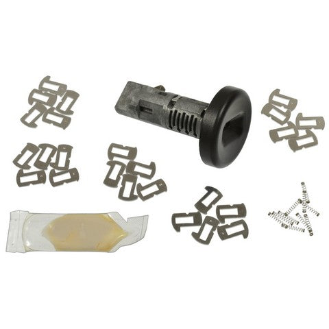 Standard Ignition Ignition Lock Cylinder P/N:US618L Fits: Buick Allure, Buick Lacrosse, Buick Lucerne, Cadillac Dts, Cadillac Escalade, Cadillac Escalade Esv, Cadillac Escalade Ext, Cadillac Srx, Chevrolet Avalanche, Chevrolet Cheyenne - Image 1