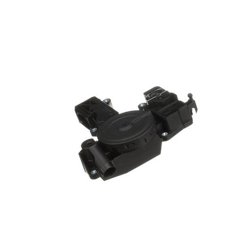 Standard Ignition Engine Oil Separator P/N:V618 Fits: Audi A3, Audi A4, Audi A4 Quattro, Audi A5, Audi A5 Quattro, Audi Tt, Audi Tt Quattro, Volkswagen Beetle, Volkswagen Cc, Volkswagen Eos - Image 3
