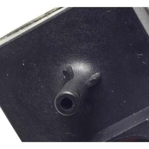Standard Ignition Exhaust Gas Recirculation (EGR) Pressure Sensor P/N:VP5 Fits: Ford Crown Victoria 93-92, Ford Tempo 94-92, Mercury Grand Marquis 93-92, Mercury Topaz 94-92 - Image 2