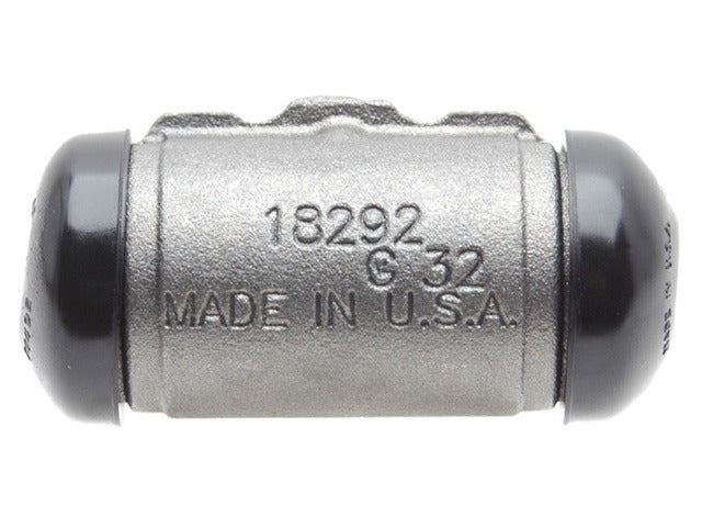 Raybestos Brakes Drum Brake Wheel Cylinder P/N:WC370042 Fits: Ford E-250 Econoline 00-95, Ford E-350 Econoline 00-95, Ford E-350 Econoline Club Wagon 00-95, Ford E-350 Super Duty 00-99, Ford F-250 97-95, Ford F-350 97-95 - Image 2