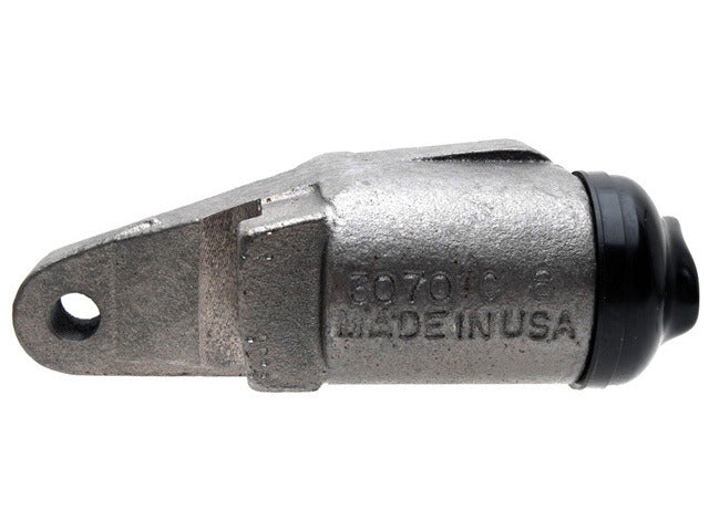 Raybestos Brakes Drum Brake Wheel Cylinder P/N:WC37168 Fits: Ford B-600, Ford B-700, Ford C800, Ford F-700, Ford L800, International 1724, International 1824, International 2554, International 2574 - Image 2